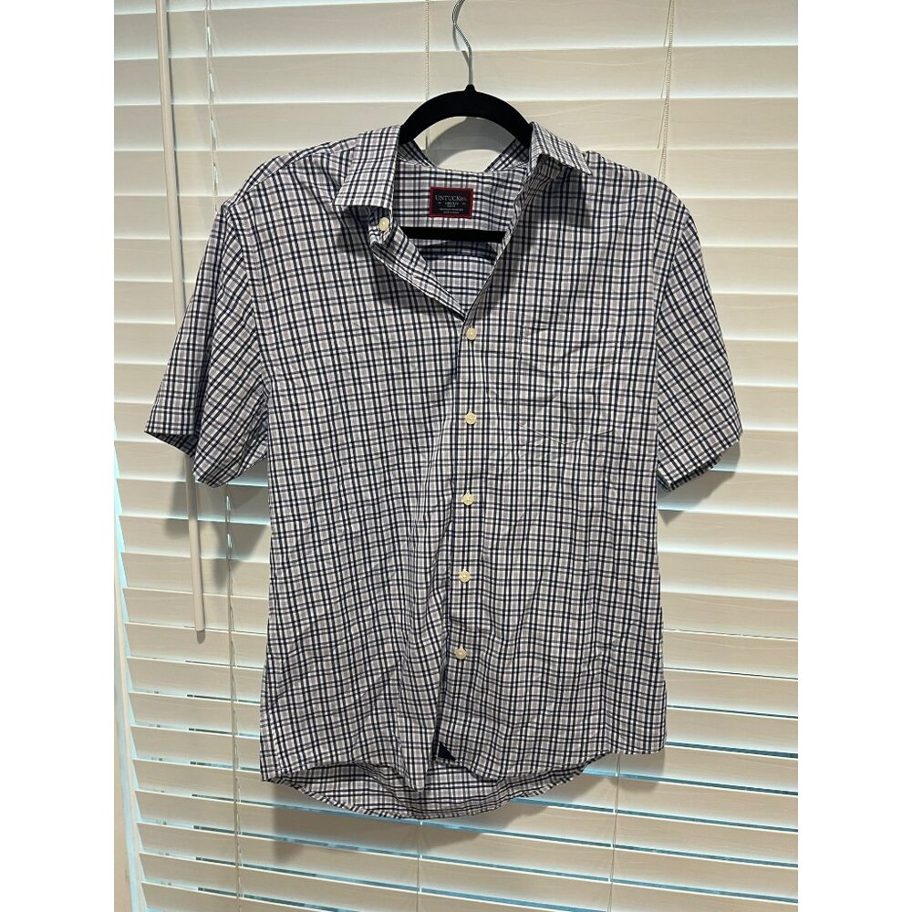 Untuckit Short Sleeve Button Up Shirt - Size‎ M